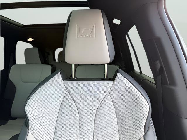 Used 2025 Lexus TX 350 AWD image 16