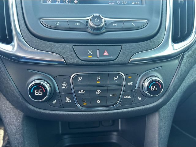 Used 2022 Chevrolet Equinox LT AWD/4WD image 18