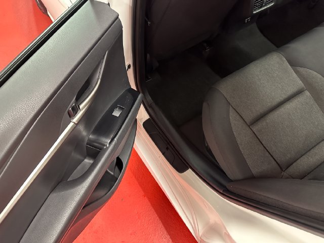 Used 2025 Toyota Camry LE FWD image 12