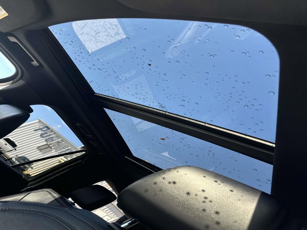 Used 2021 Ford Expedition Max Limited image 38