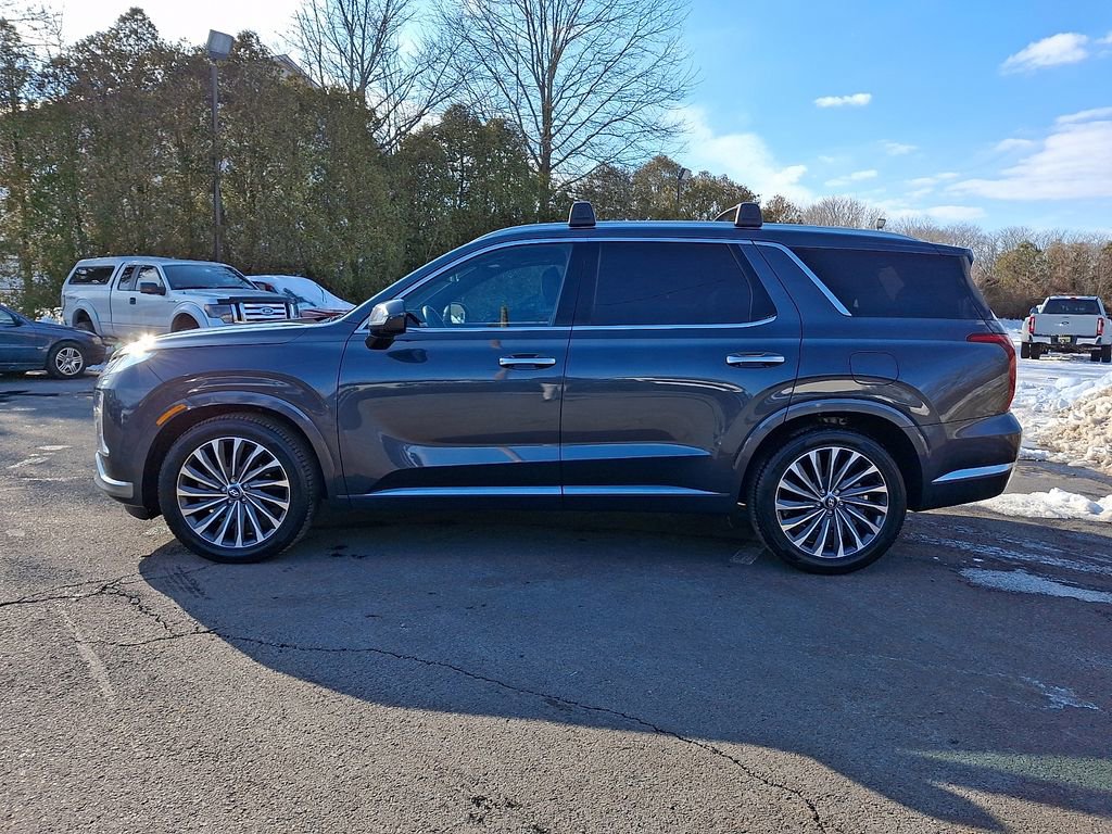 Used 2024 Hyundai Palisade Calligraphy image 4