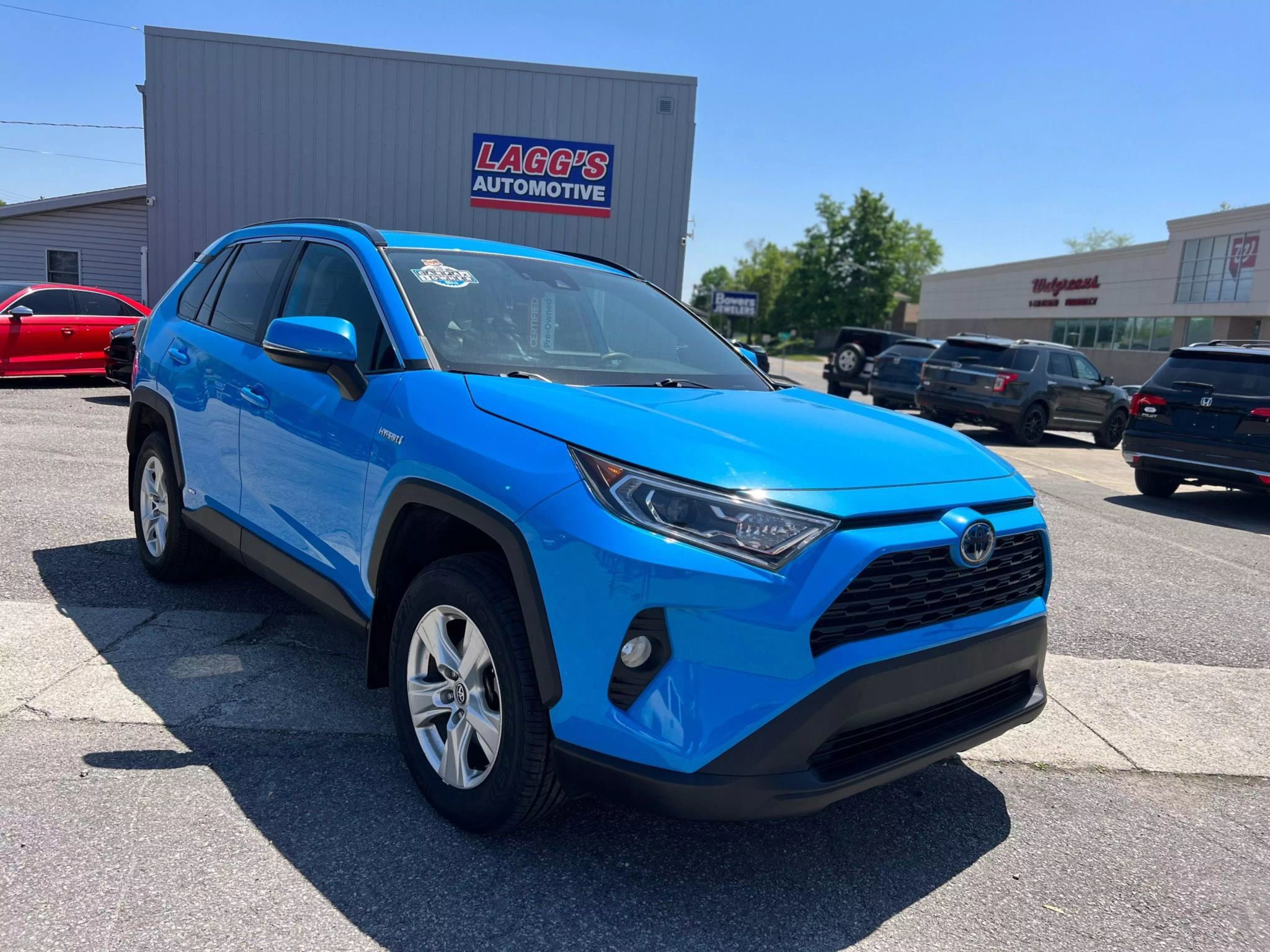 Used 2020 Toyota RAV4 XLE w/ Convenience Package