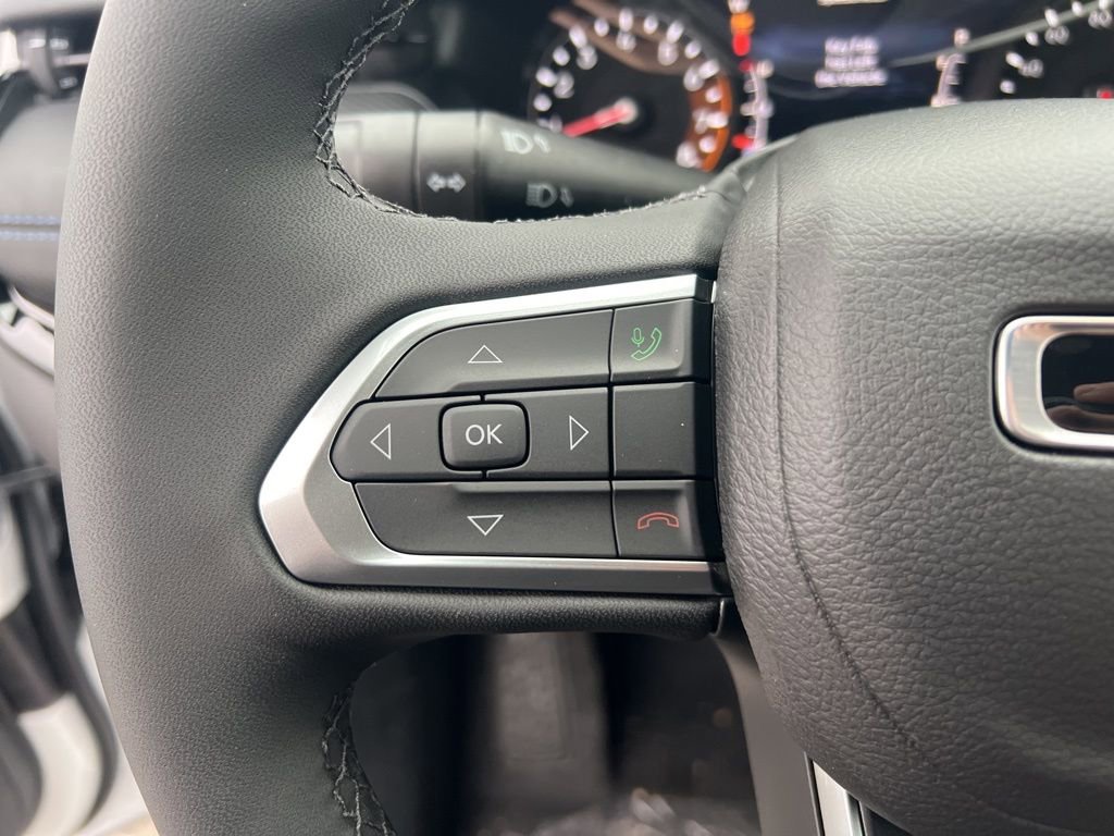 New 2026 Jeep Compass Limited image 24