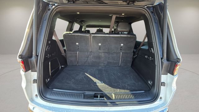 Used 2024 Jeep Wagoneer Series II w/ Flexible Seating Group image 31