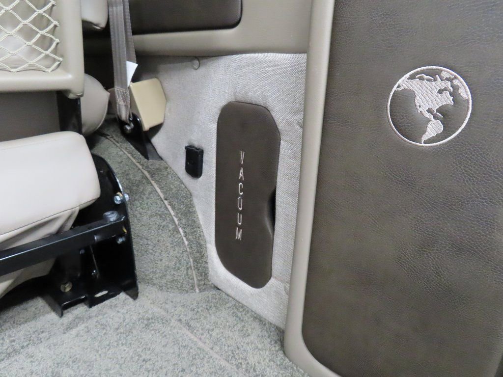 Used 2021 GMC Savana 2500 RWD image 35