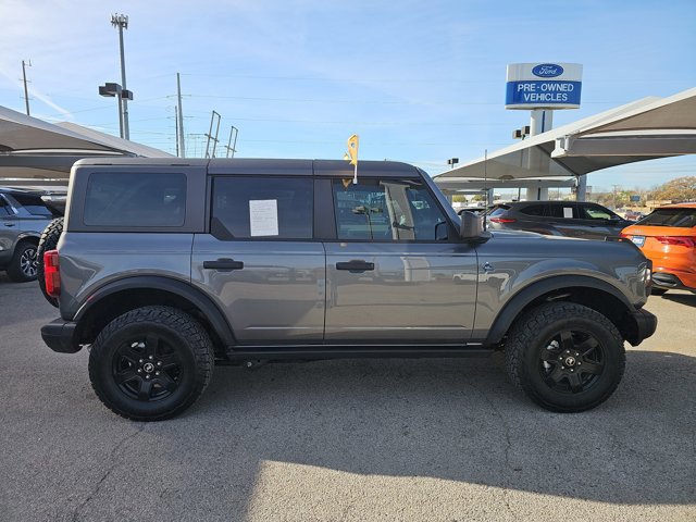 Certified 2024 Ford Bronco Black Diamond image 7