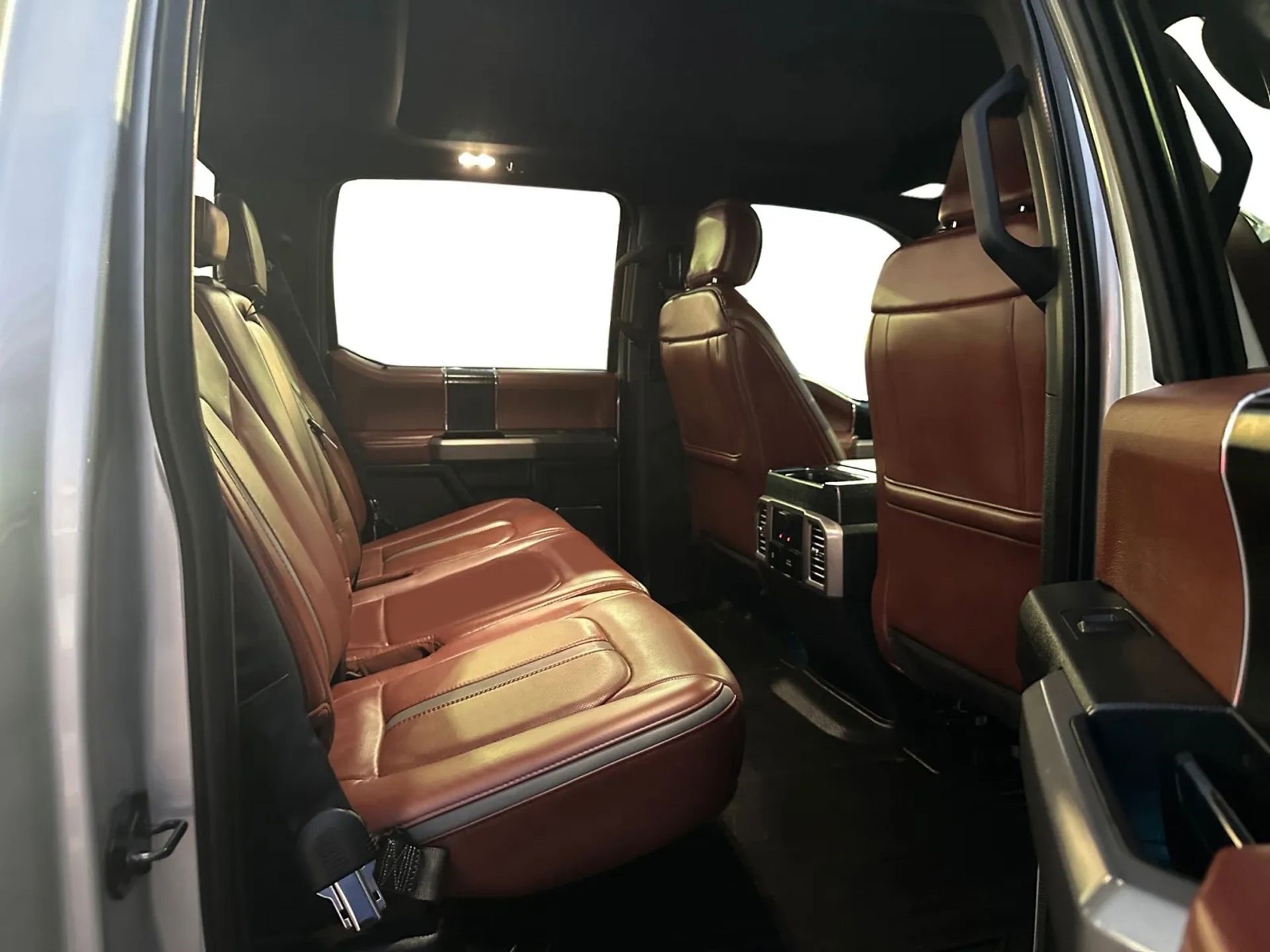 Used 2018 Ford F150 Platinum w/ Equipment Group 701A Luxury image 21
