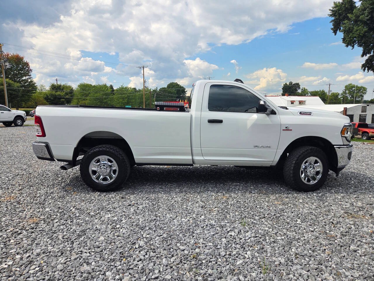 Used 2019 RAM 3500 Tradesman w/ Chrome Appearance Group AWD/4WD image 8