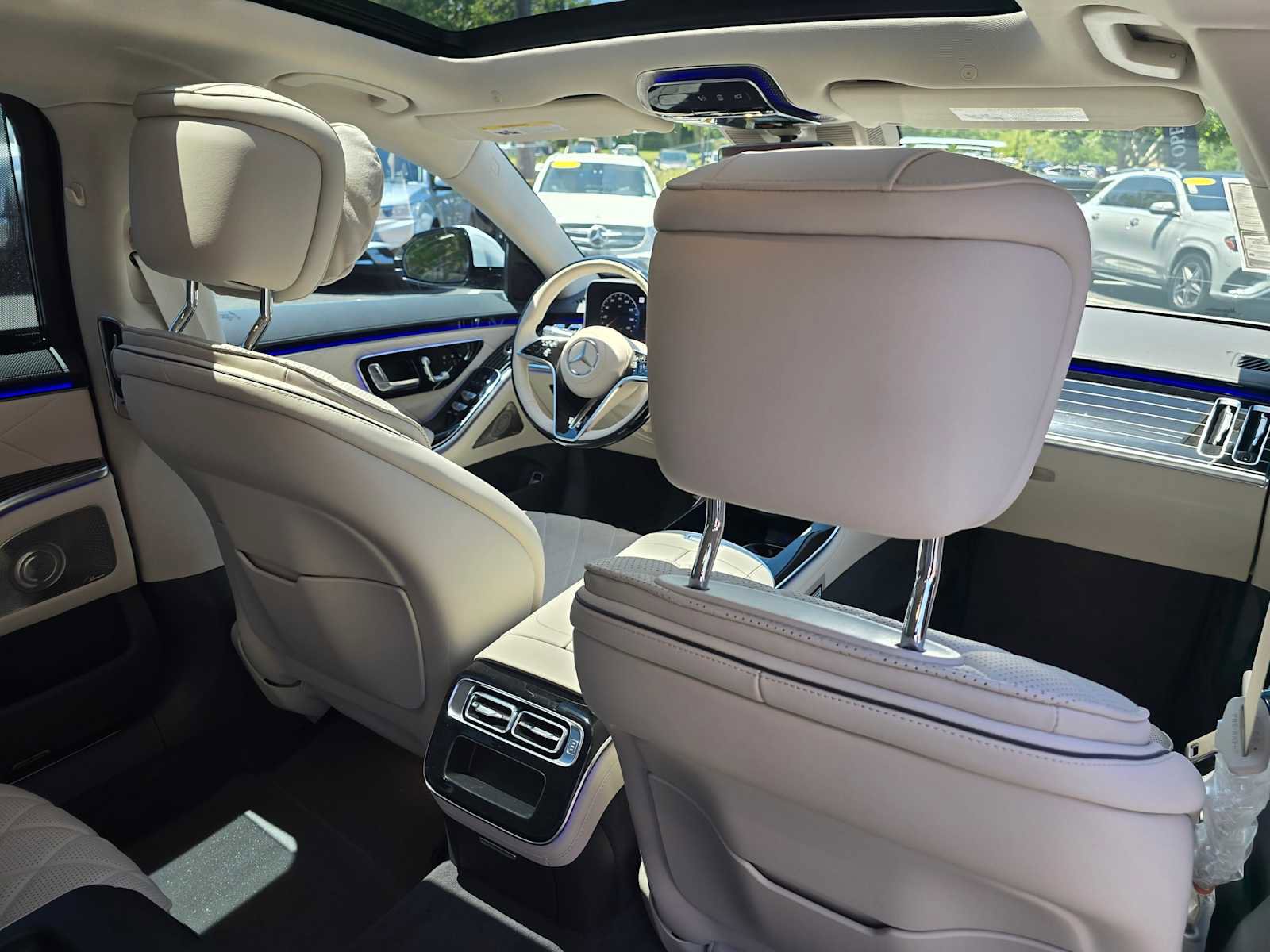 Used 2024 Mercedes-Benz S 580 4MATIC Sedan image 16