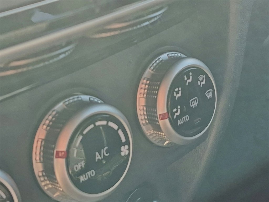 Used 2025 Mitsubishi Outlander Sport LE image 14