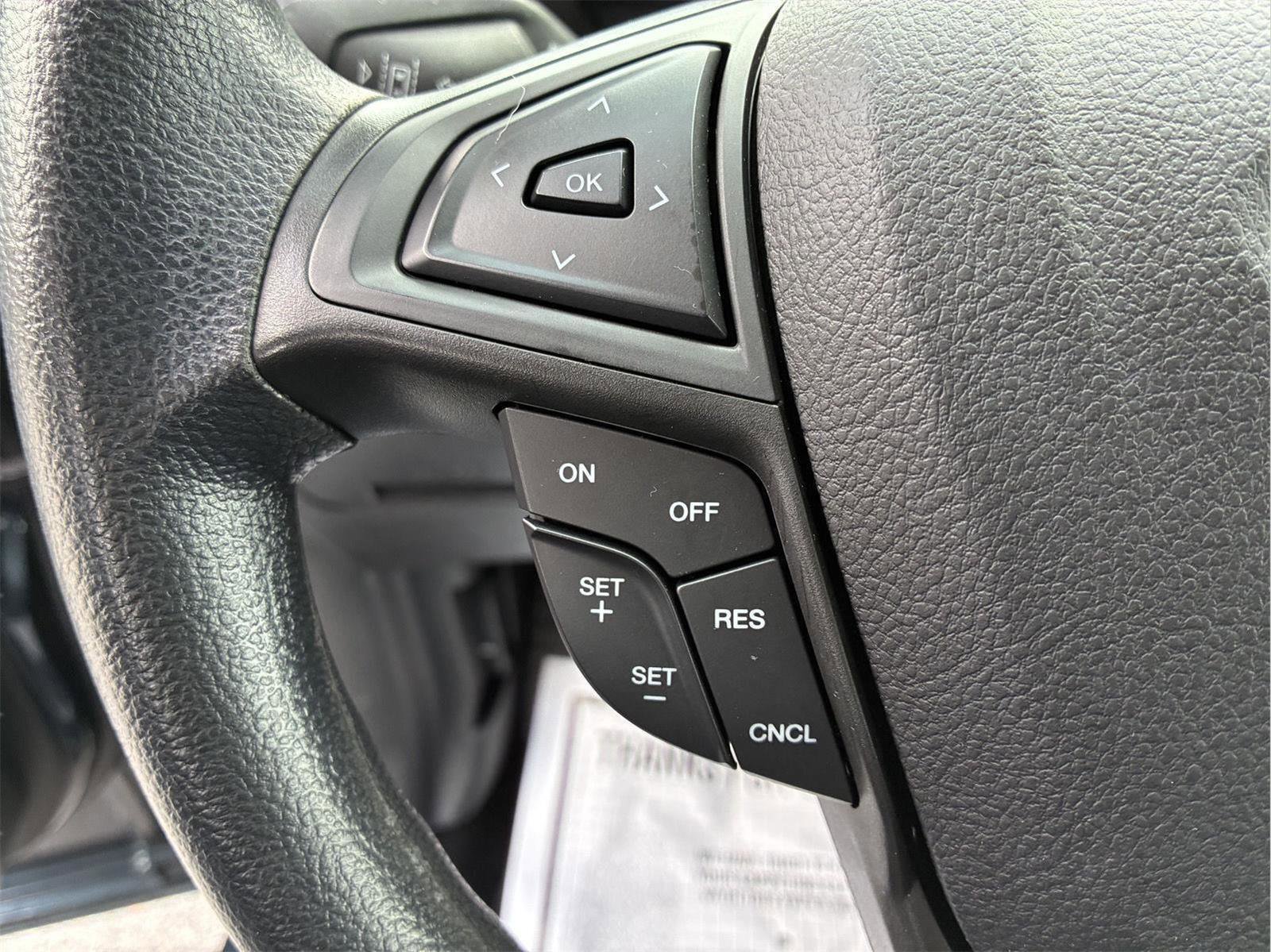 Used 2022 Ford Edge SE AWD/4WD image 17