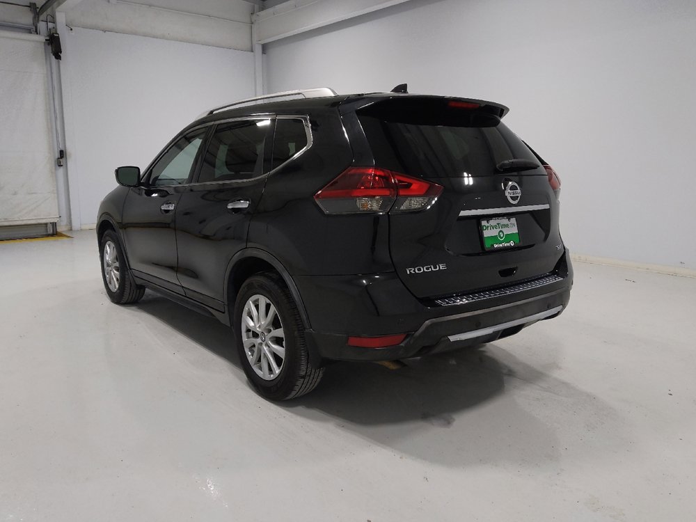 Used 2020 Nissan Rogue SV image 5