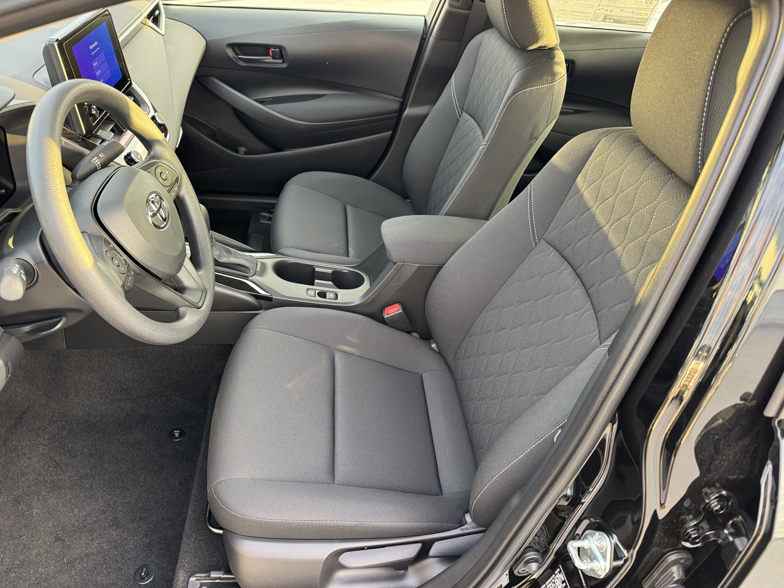 New 2027 Toyota Corolla LE FWD image 2