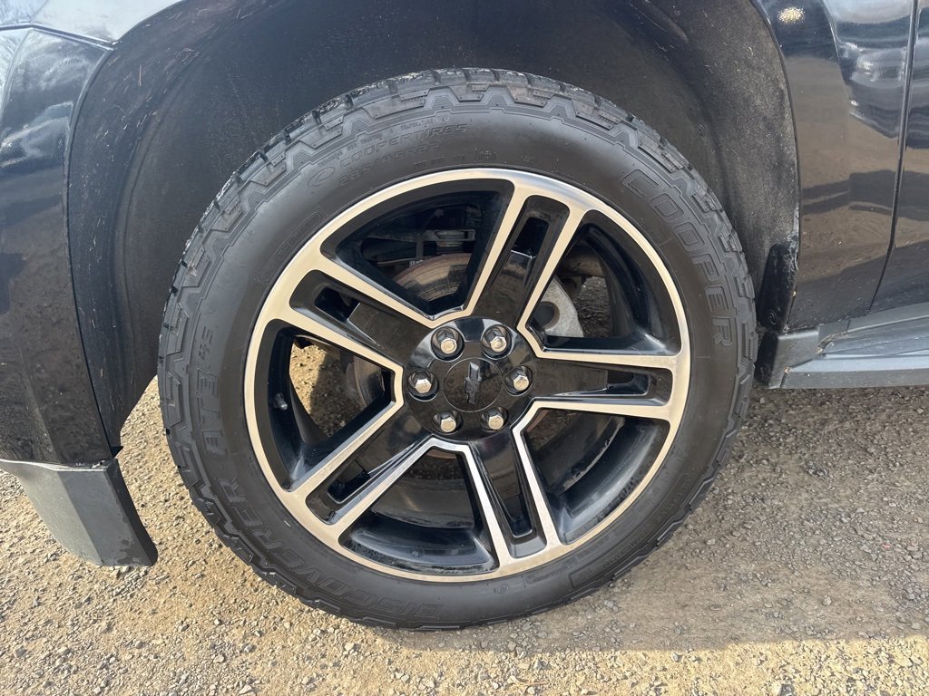 Used 2018 Chevrolet Tahoe LT image 17