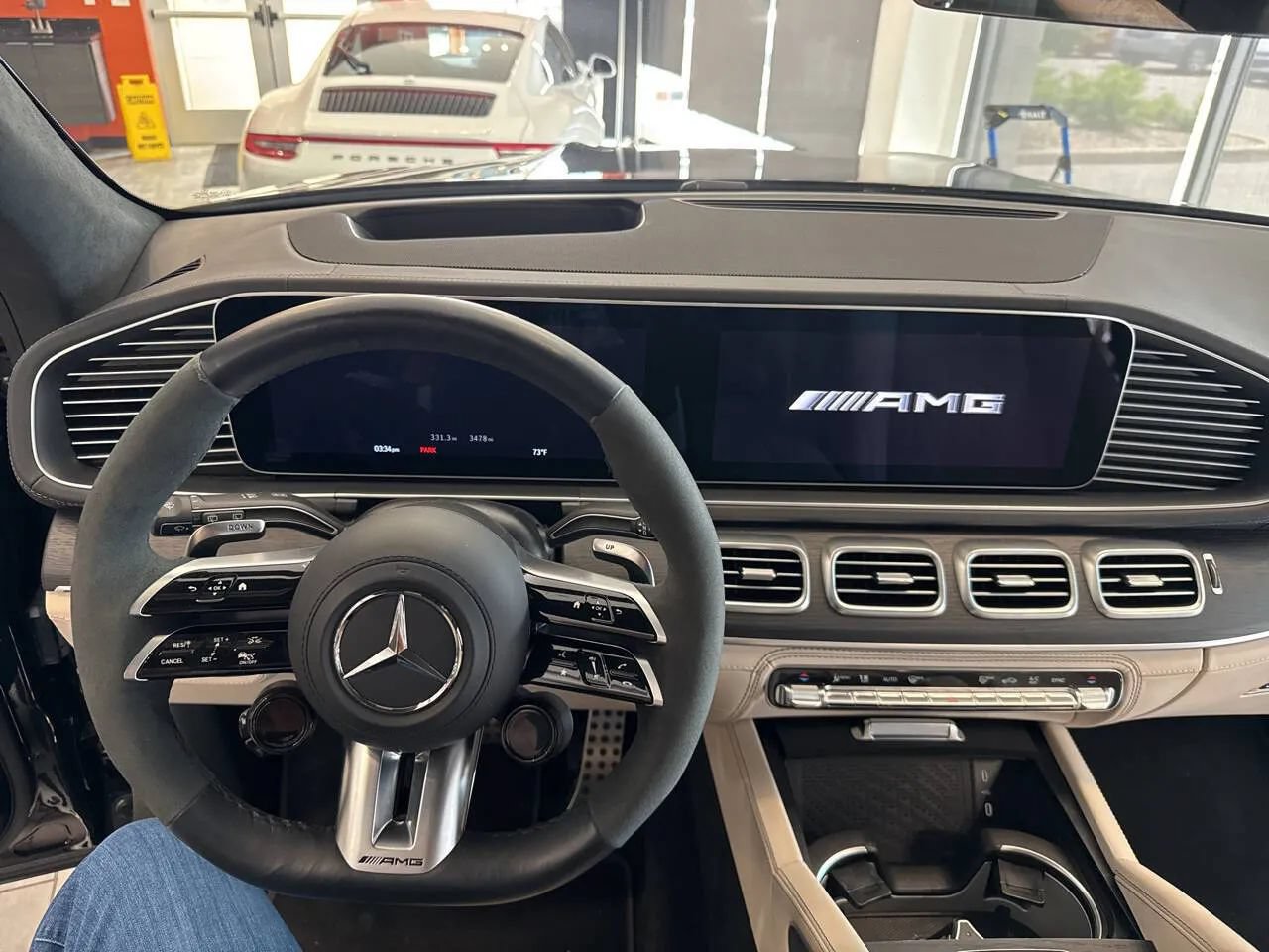 Used 2025 Mercedes-Benz GLS 63 AMG 4MATIC w/ Warmth & Comfort Package image 32