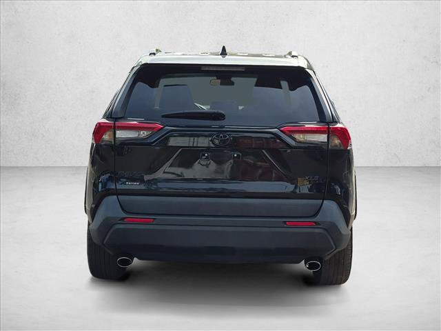 Used 2021 Toyota RAV4 XLE FWD image 6