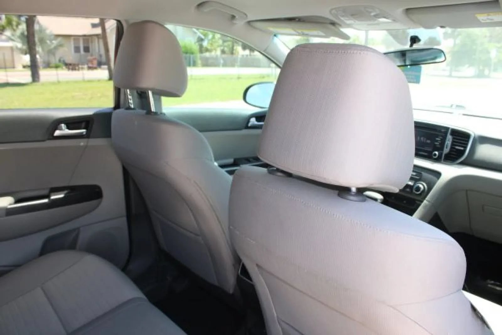Used 2019 Kia Sportage LX FWD image 28