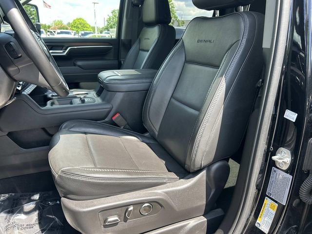 Used 2025 GMC Sierra 3500 Denali w/ Denali Reserve Package AWD/4WD image 31