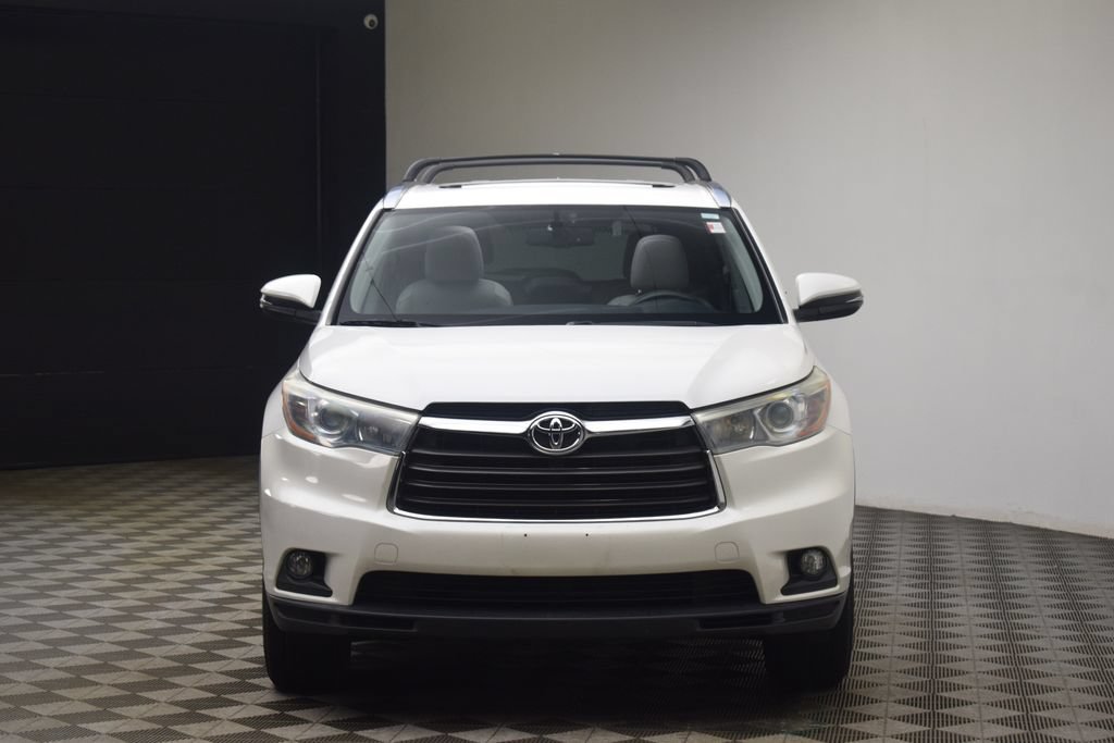 Used 2015 Toyota Highlander XLE AWD/4WD image 25