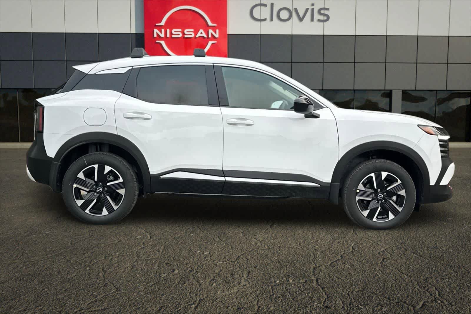 New 2026 Nissan Kicks SV AWD/4WD image 9