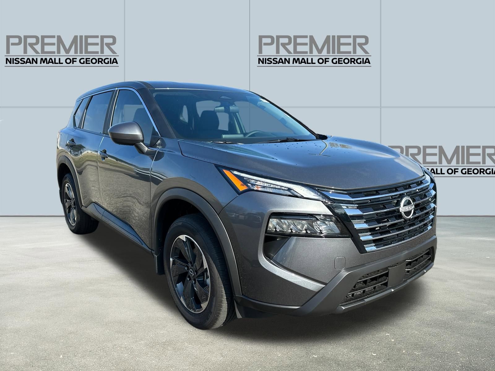 Used 2026 Nissan Rogue SV image 3
