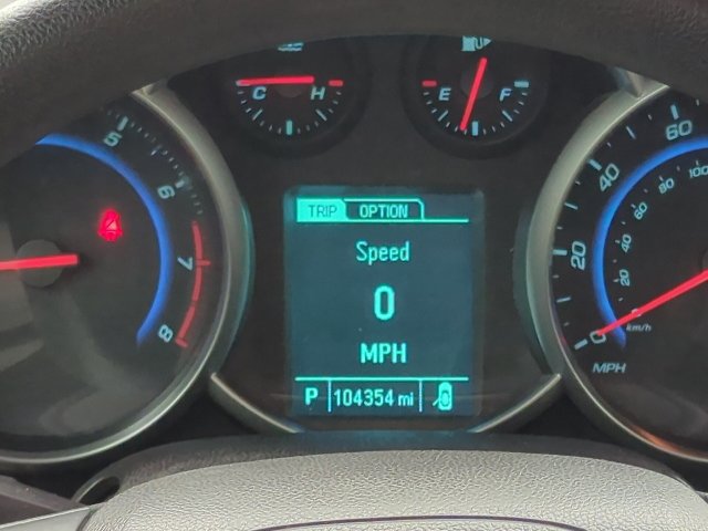 Used 2015 Chevrolet Cruze LT FWD image 9