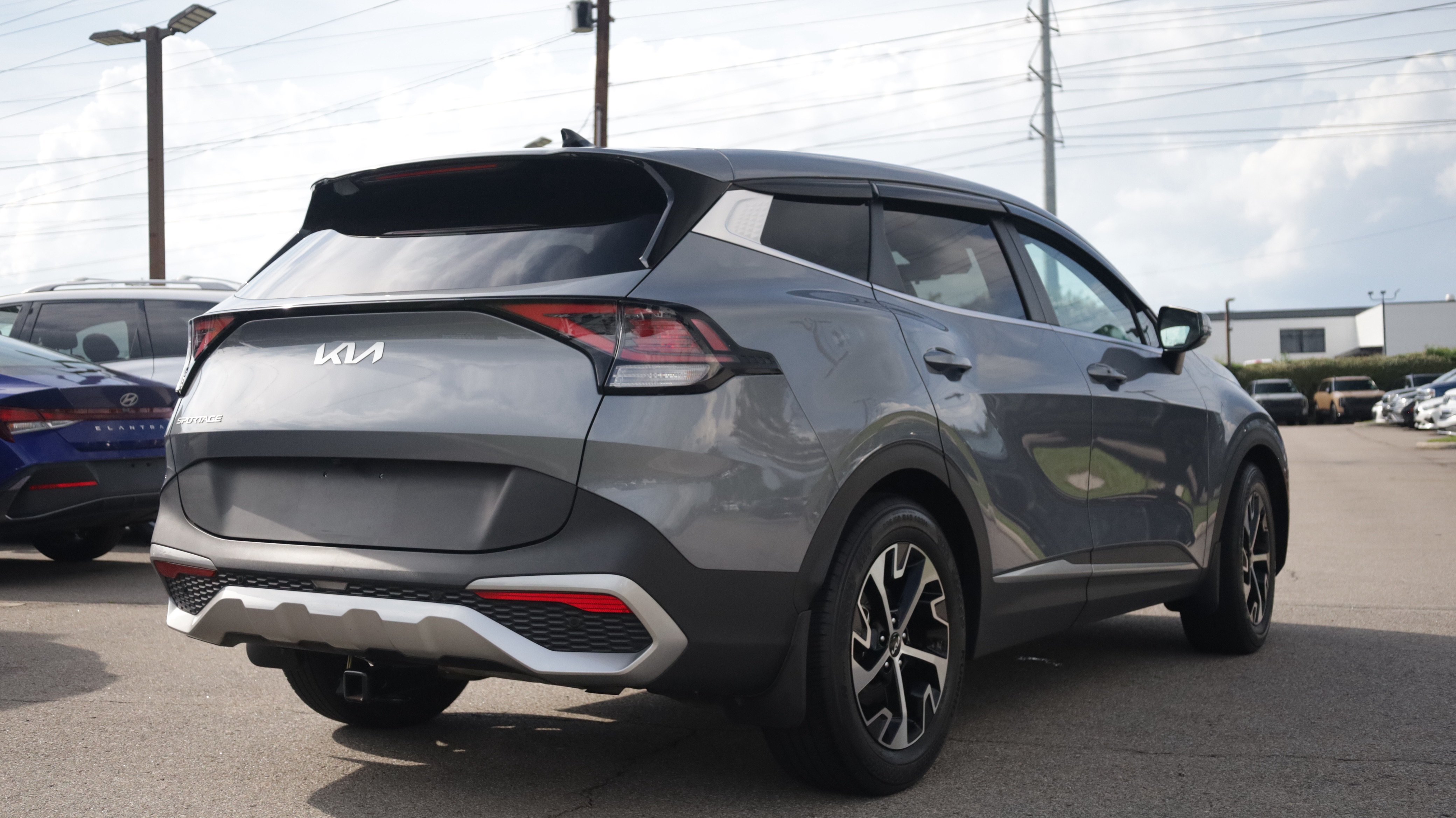 Used 2023 Kia Sportage EX FWD image 5