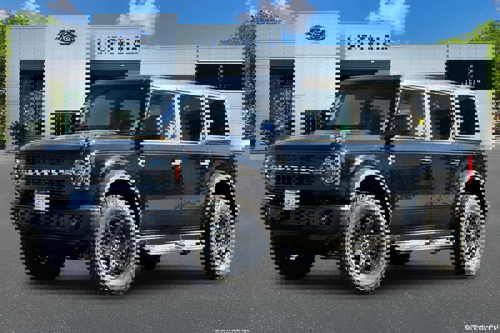 New 2025 Ford Bronco Big Bend w/ Black Diamond Package