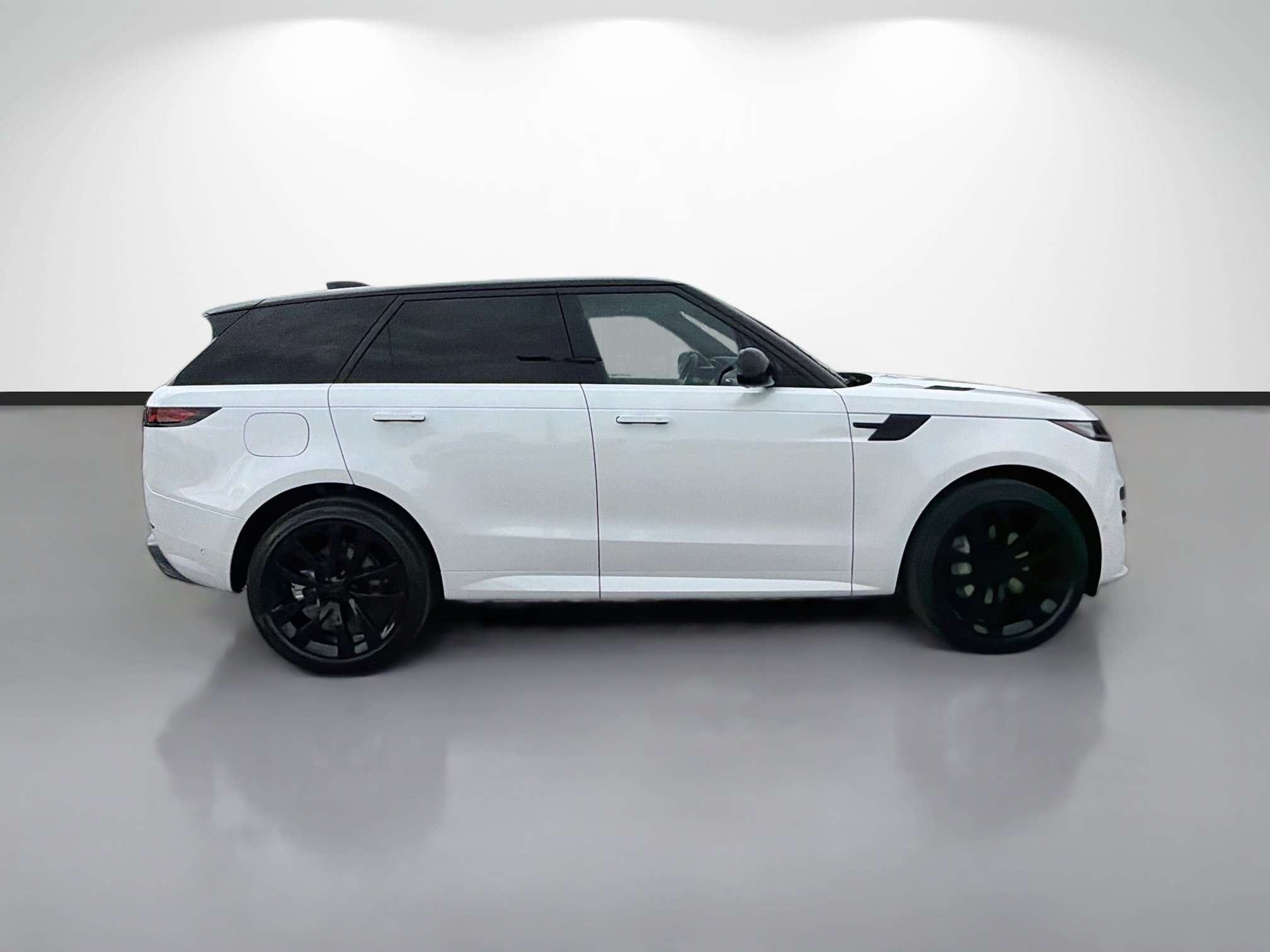 New 2027 Land Rover Range Rover Sport Dynamic SE AWD/4WD image 6
