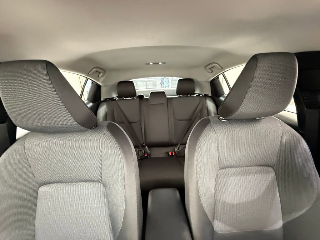 Used 2023 Toyota Prius LE FWD image 29