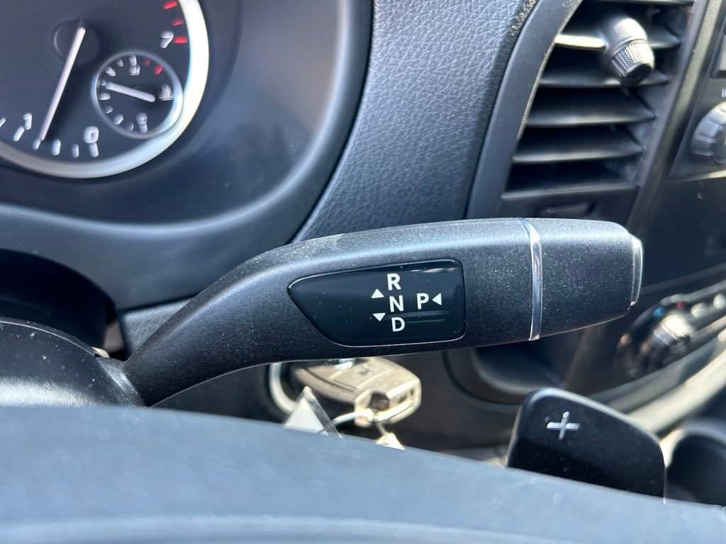 New 2023 Mercedes-Benz Metris Passenger image 23