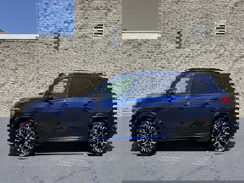 Used 2021 BMW X5 M w/ Competition Package image 9