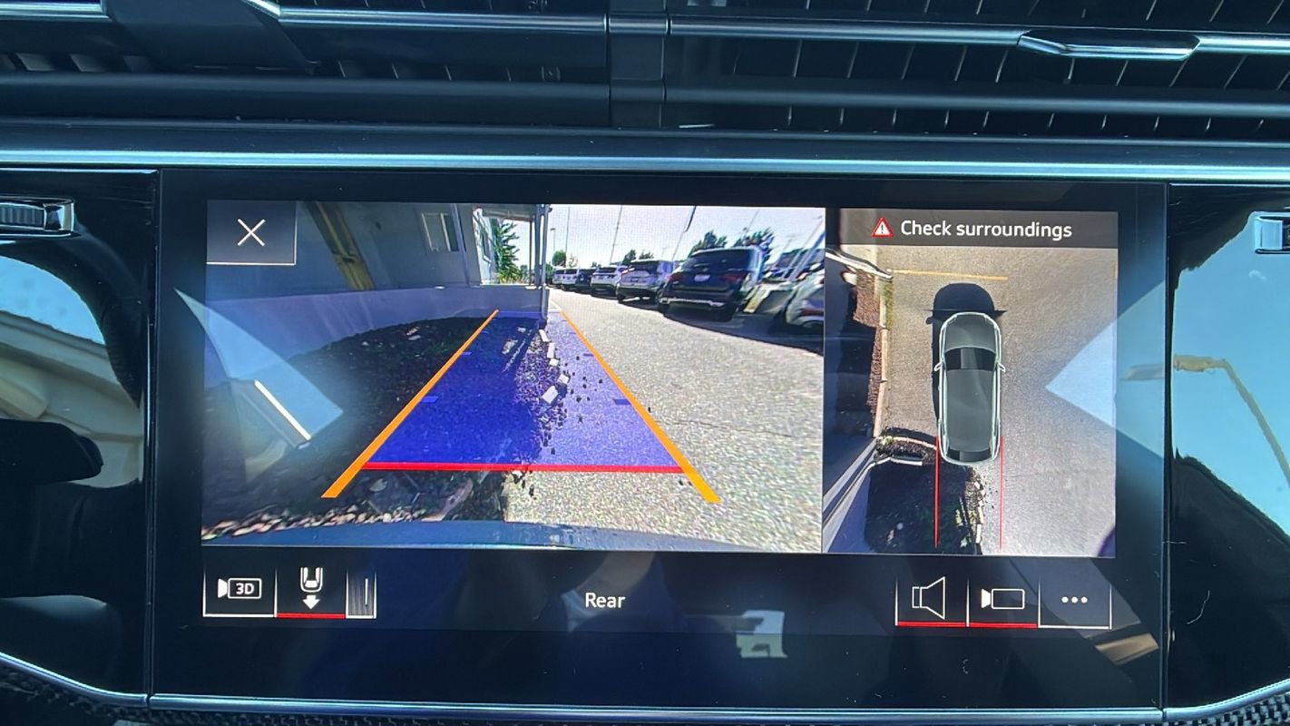 Used 2021 Audi SQ8 Prestige image 21