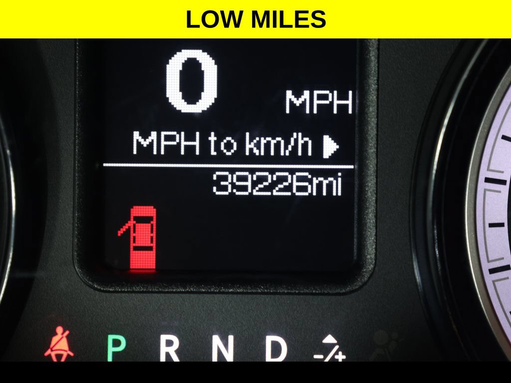 Used 2018 RAM 3500 Tradesman w/ Chrome Appearance Group AWD/4WD image 3
