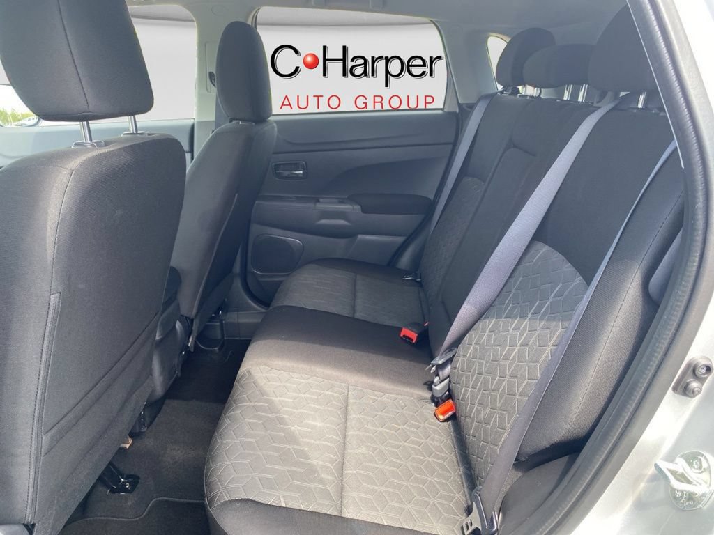 Used 2025 Mitsubishi Outlander Sport ES AWD/4WD image 18
