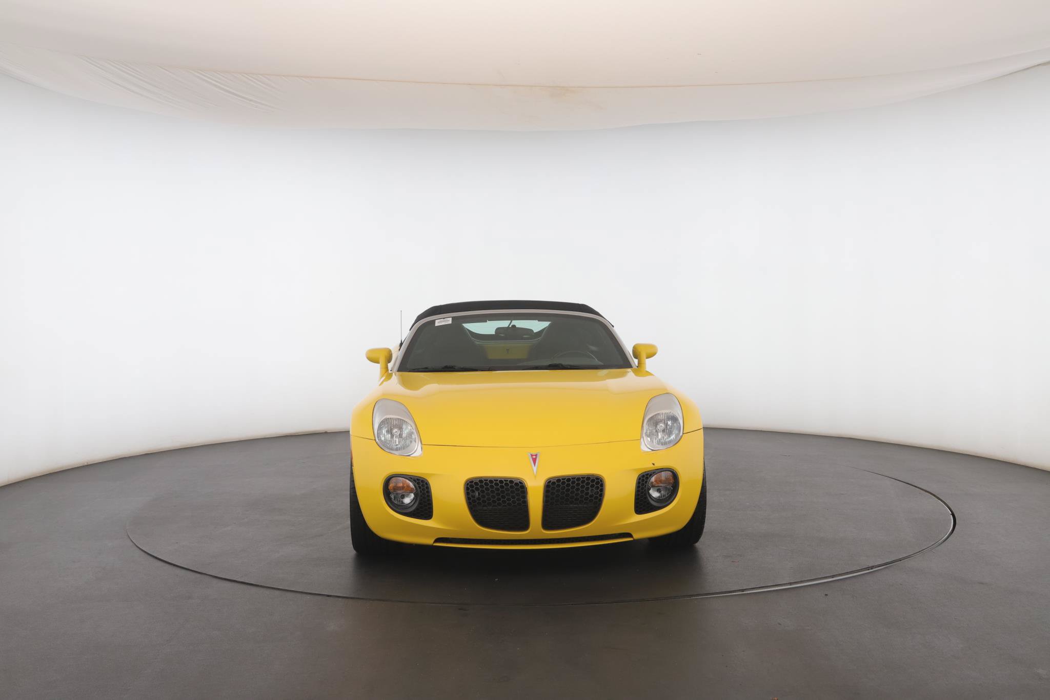 Used 2007 Pontiac Solstice GXP w/ Premium Package RWD image 15