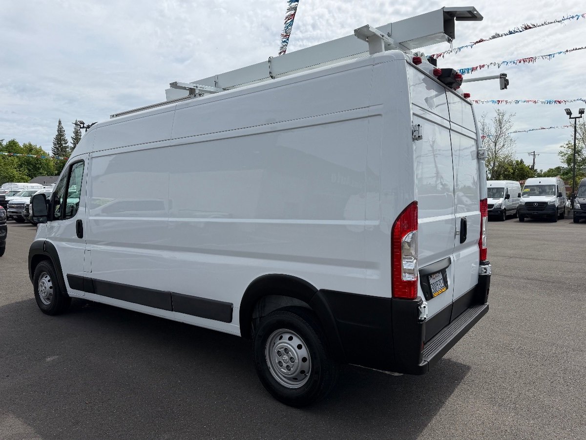 Used 2023 RAM ProMaster 2500 image 6