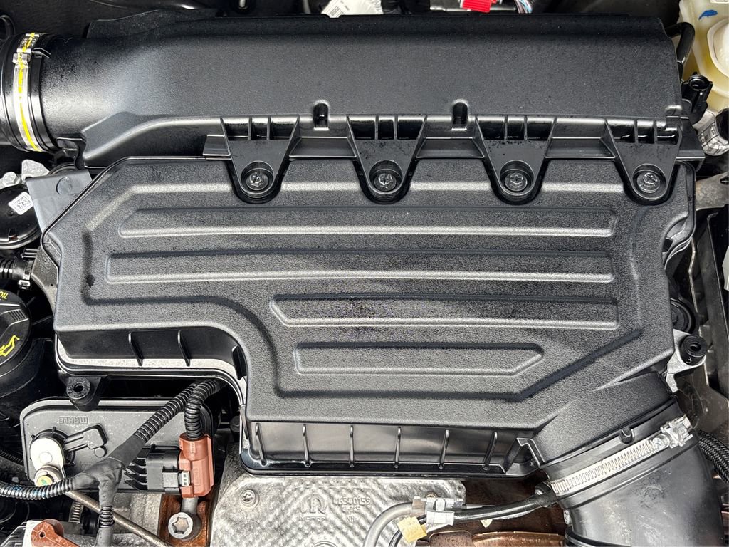 Used 2023 Jeep Renegade Latitude w/ Sun/Sound Group image 13