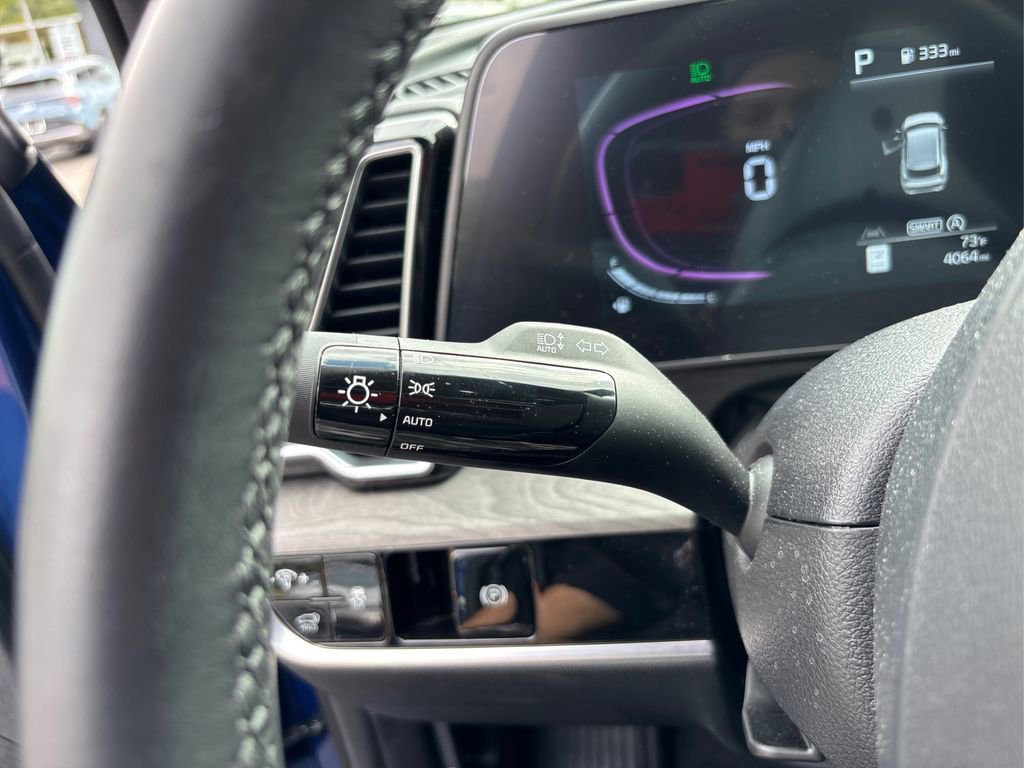 Used 2025 Kia Sportage X-Line w/ Premium Package image 25