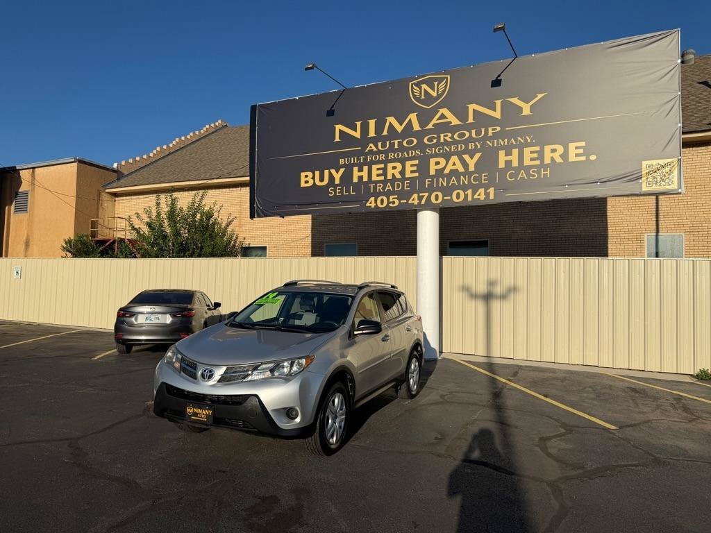 Used 2014 Toyota RAV4 LE FWD image 3