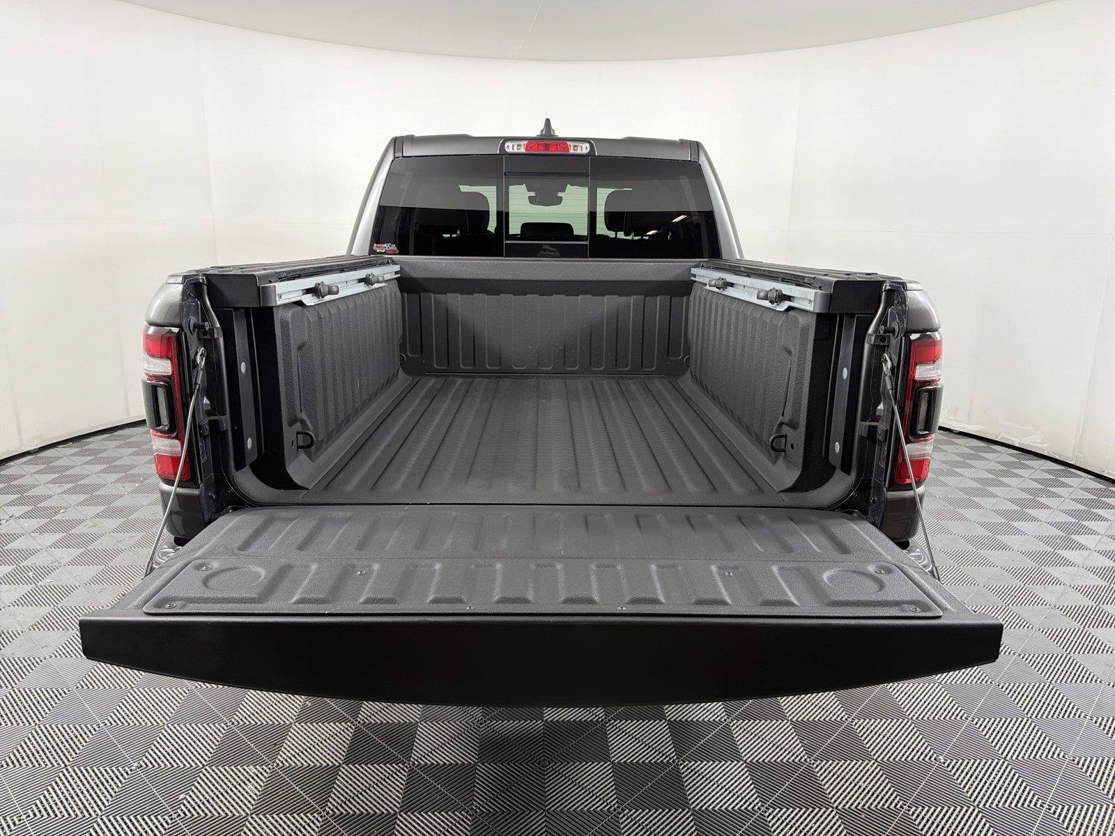 Used 2020 RAM 1500 Rebel w/ Rebel Level 2 Equipment Group AWD/4WD image 16