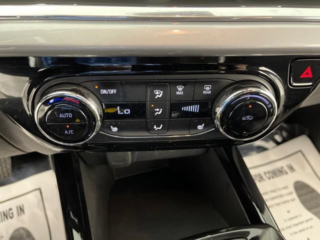 Used 2024 Chevrolet Trax LT w/ Driver Confidence Package FWD image 28