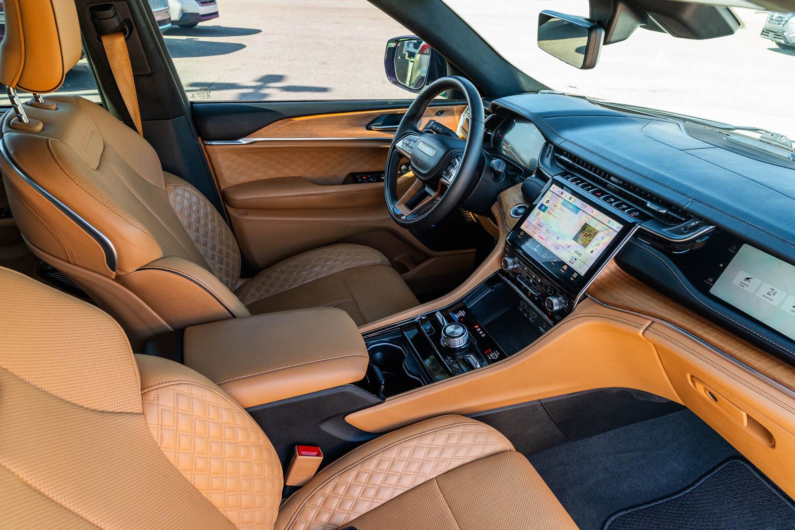 Used 2022 Jeep Grand Cherokee Summit image 13