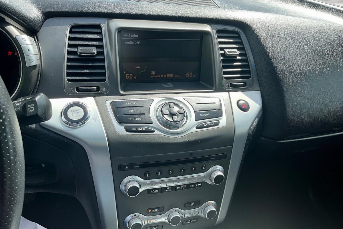 Used 2012 Nissan Murano SV AWD/4WD image 9