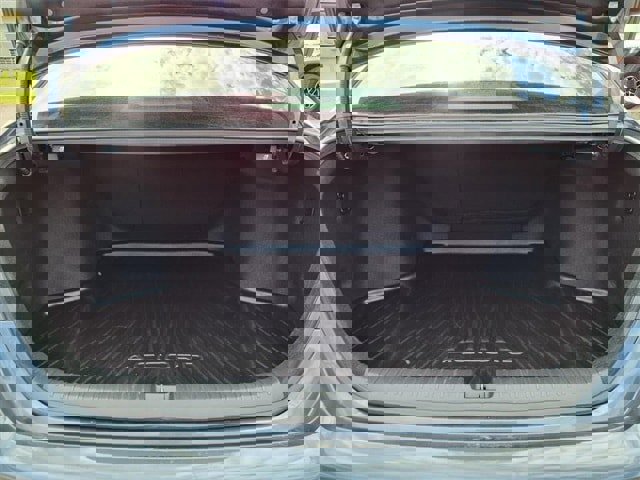 Used 2023 Honda Accord EX-L image 18