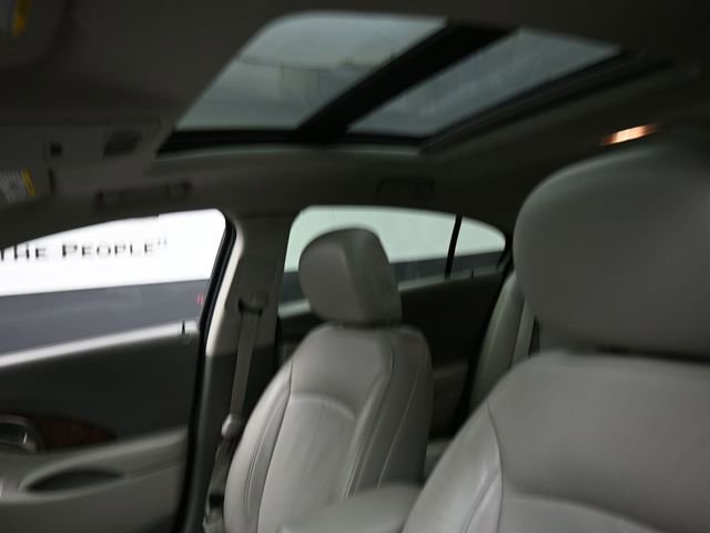 Used 2013 Buick LaCrosse Premium w/ Driver Confidence Package FWD image 17