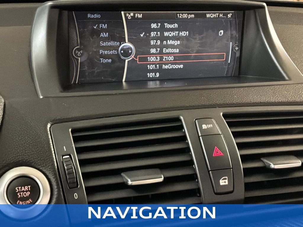 Used 2012 BMW 135i Convertible RWD image 3