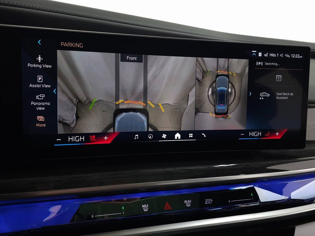 Used 2026 BMW 740i xDrive AWD/4WD image 29
