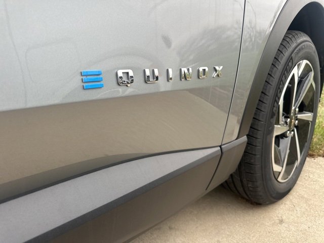 New 2026 Chevrolet Equinox EV LT image 23