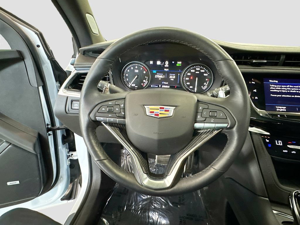 Used 2025 Cadillac XT6 Sport w/ Technology Package AWD/4WD image 11